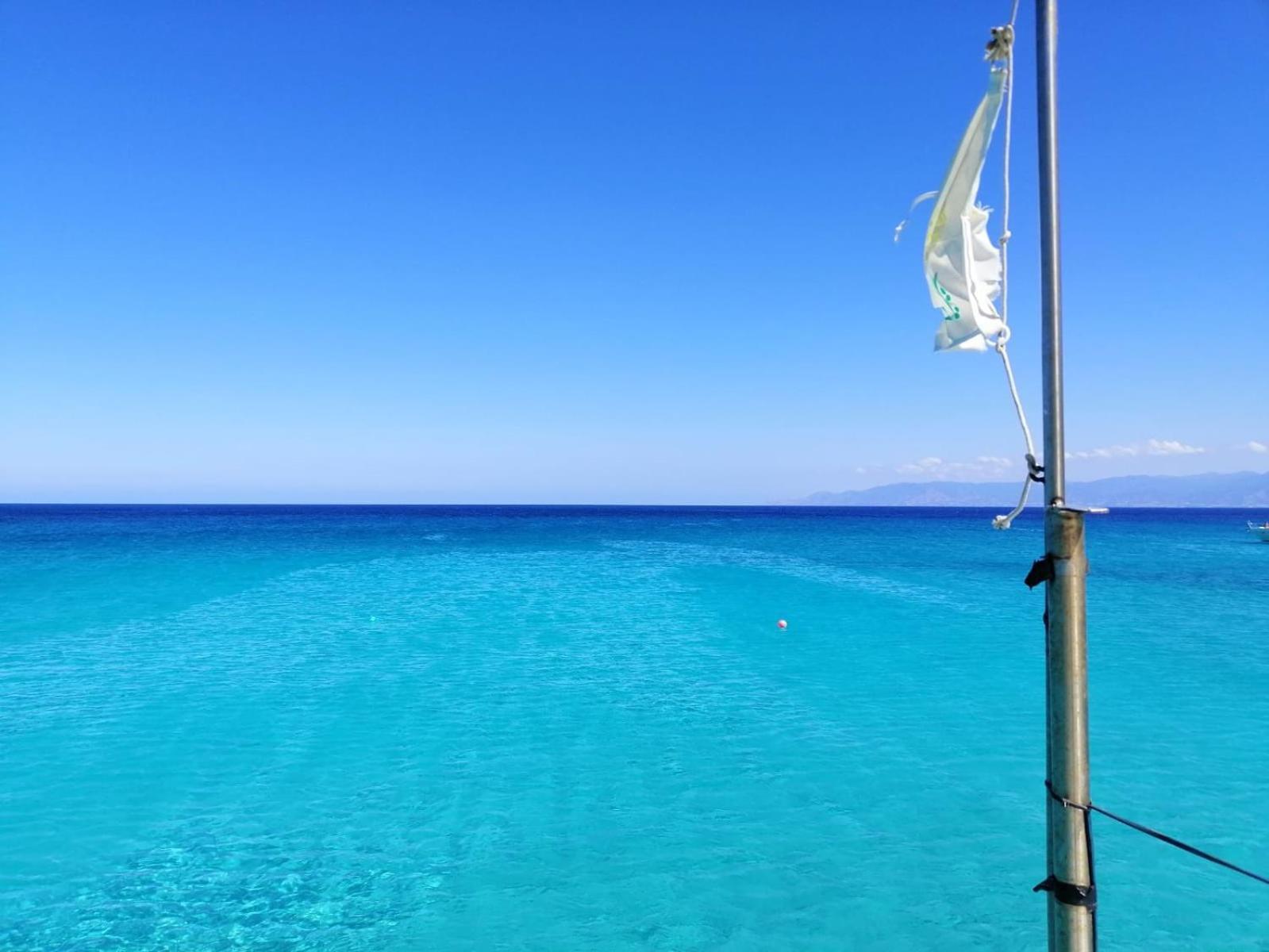 Blue Tasteful Complex Pool View Apartment Paphos